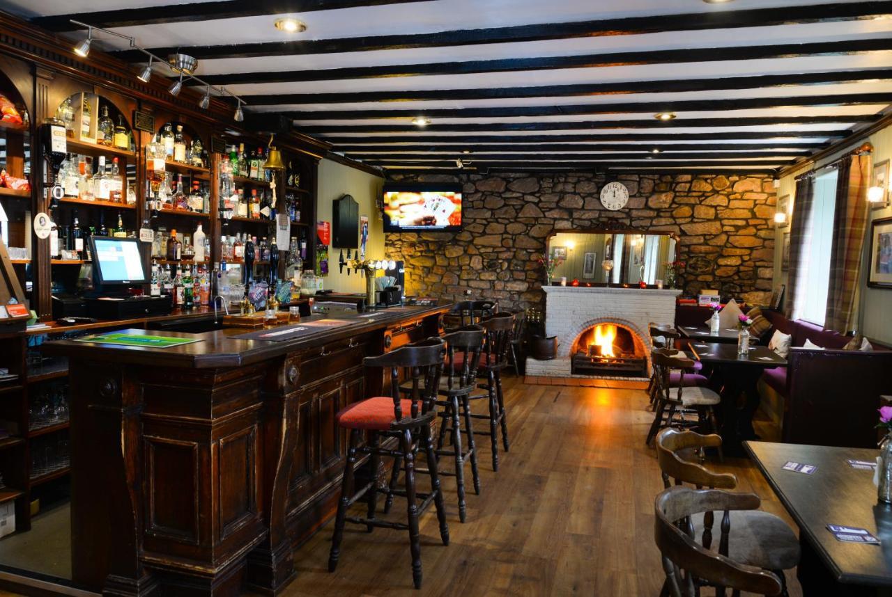 The Waterloo Arms Hotel Chirnside Экстерьер фото